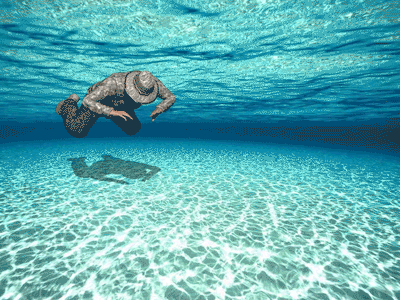 bradley-dunbar-swimming