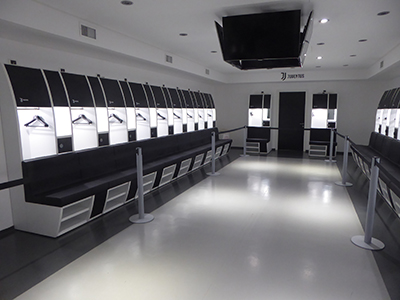 400 juventus changing room