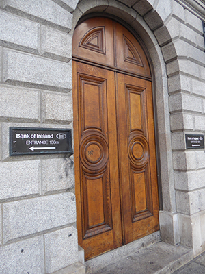 400 bank ireland doors