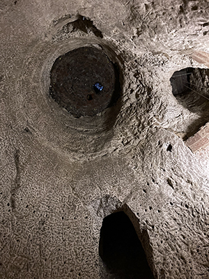 Ceiling of Royston Cave.