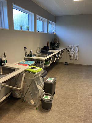 Kitchen at Vestmanaeyjar Glamping and Camping.