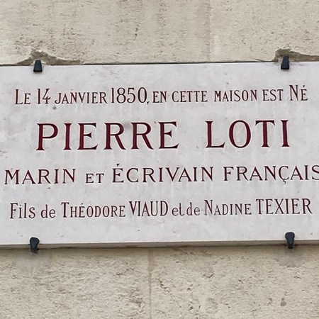 Pierre Loti plaque in Rochefort.