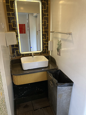 Basin on Reunification Express.